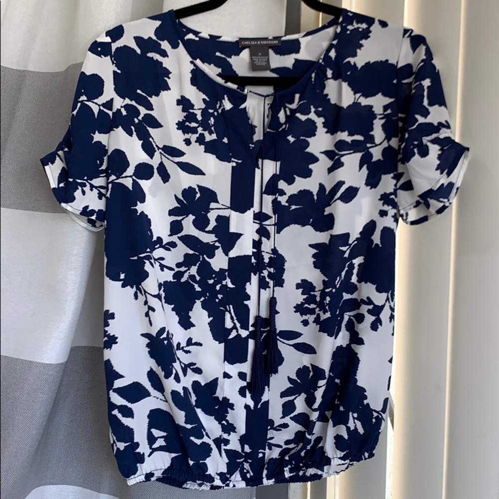 Chelsea & Theodore blouse chiffon tassels